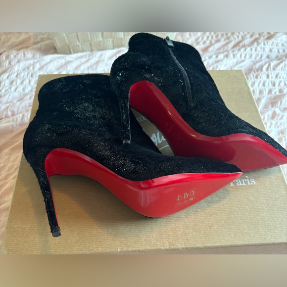 NWT • Christian Louboutin • So Kate 100 Velvet Booties • Black • Size 37 (7) - Picture 8 of 12